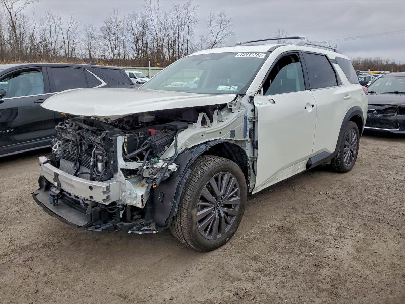 Фото 1 - NISSAN PATHFINDER