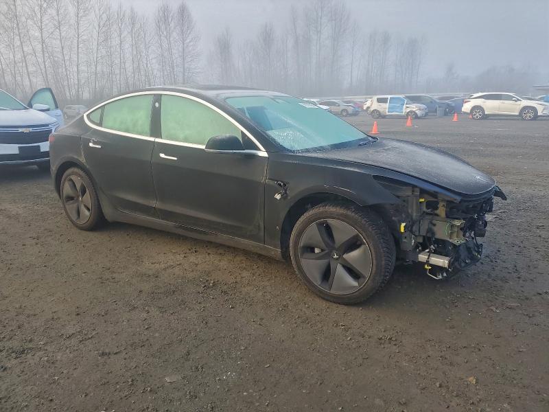 Фото 4 - TESLA MODEL 3