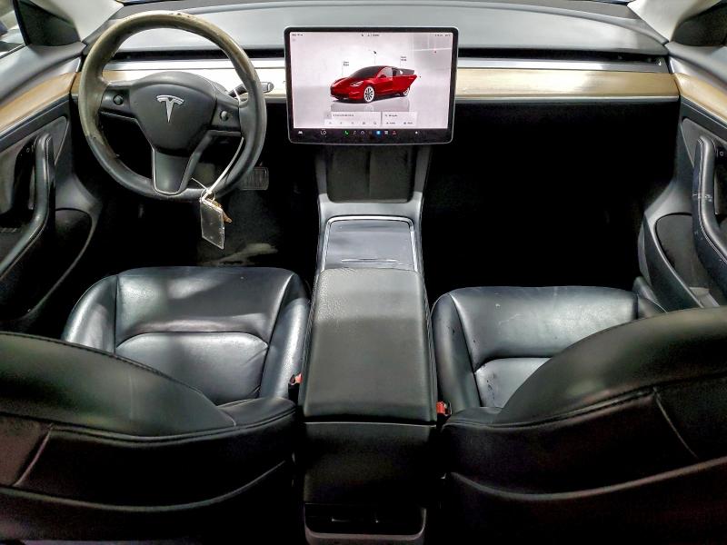 Фото 8 - TESLA MODEL 3