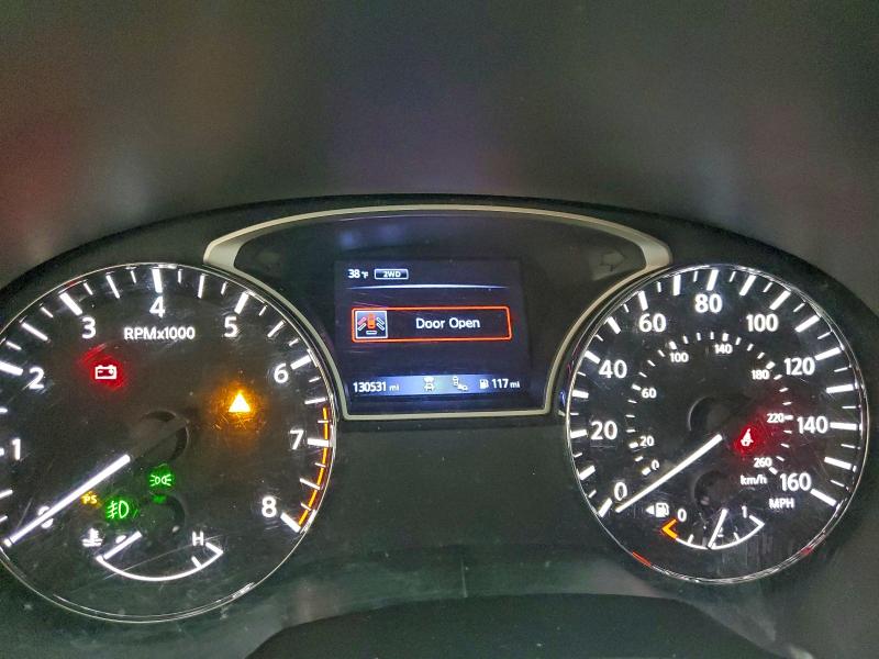 Фото 9 - NISSAN PATHFINDER