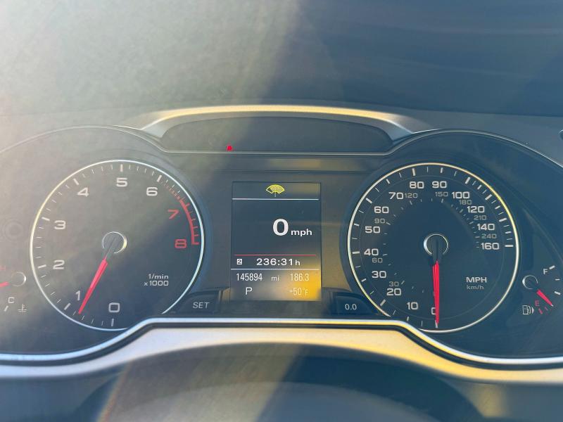 Фото 8 - AUDI A4