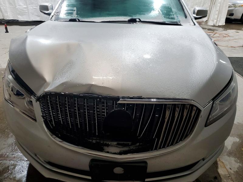Фото 11 - BUICK LACROSSE