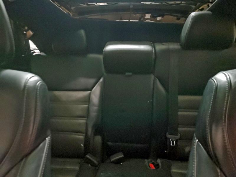 Фото 10 - KIA SORENTO