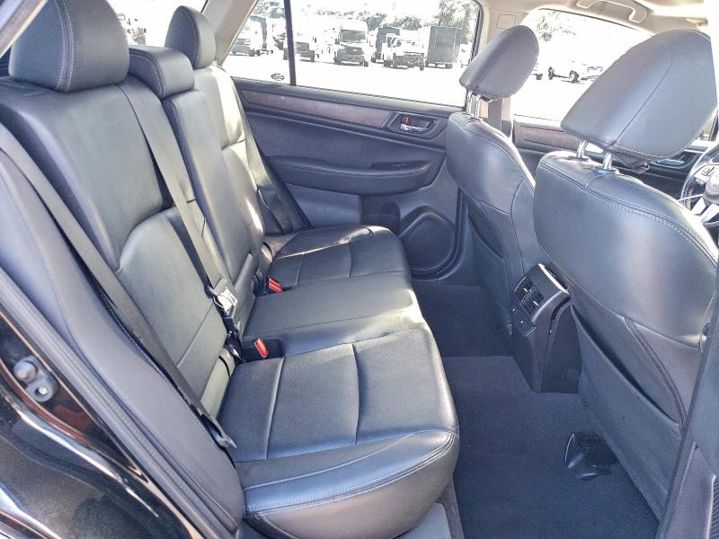 Фото 11 - SUBARU OUTBACK