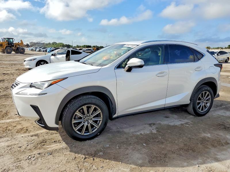 Фото 1 - LEXUS NX