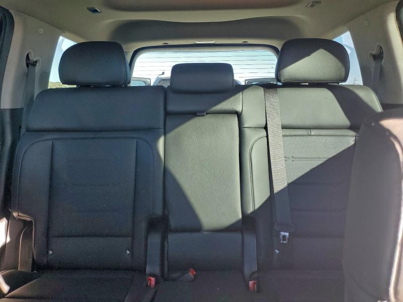 Фото 10 - HYUNDAI SANTA FE