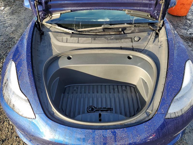 Фото 11 - TESLA MODEL 3