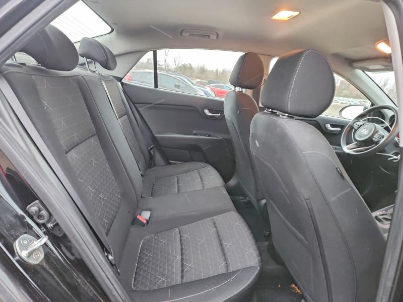 Фото 10 - KIA RIO