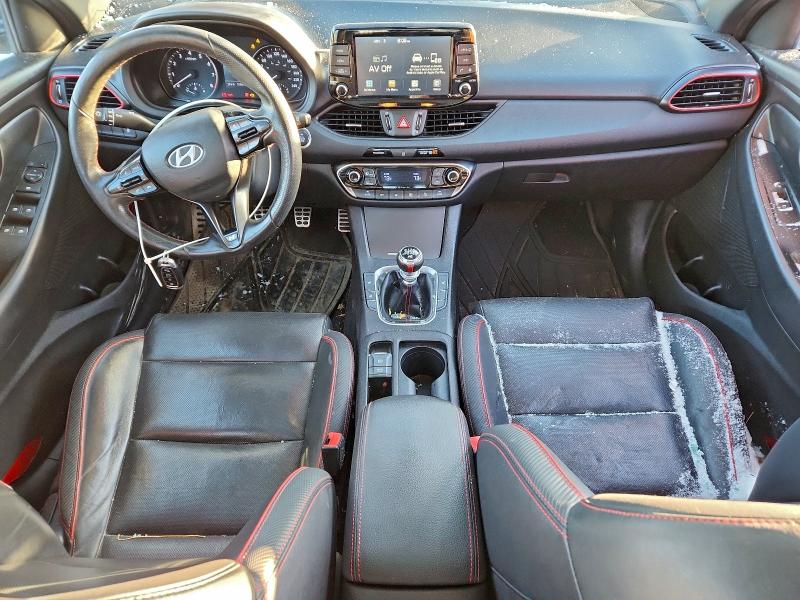 Фото 8 - HYUNDAI ELANTRA