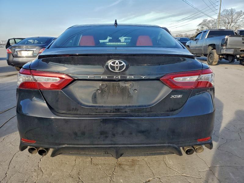 Фото 6 - TOYOTA CAMRY