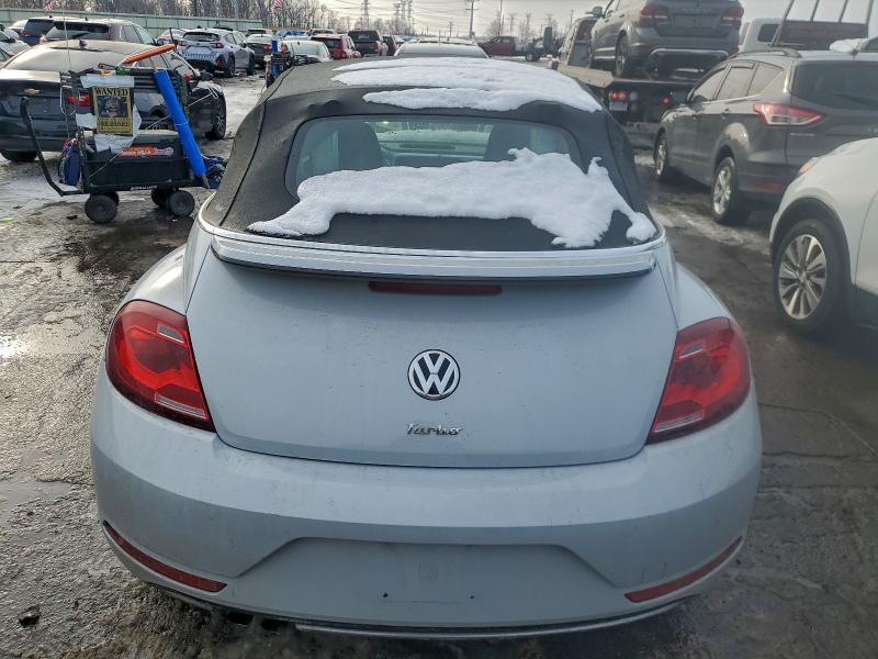 Фото 6 - VOLKSWAGEN BEETLE