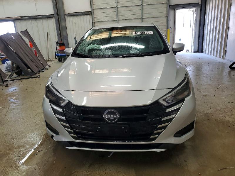 Фото 5 - NISSAN VERSA