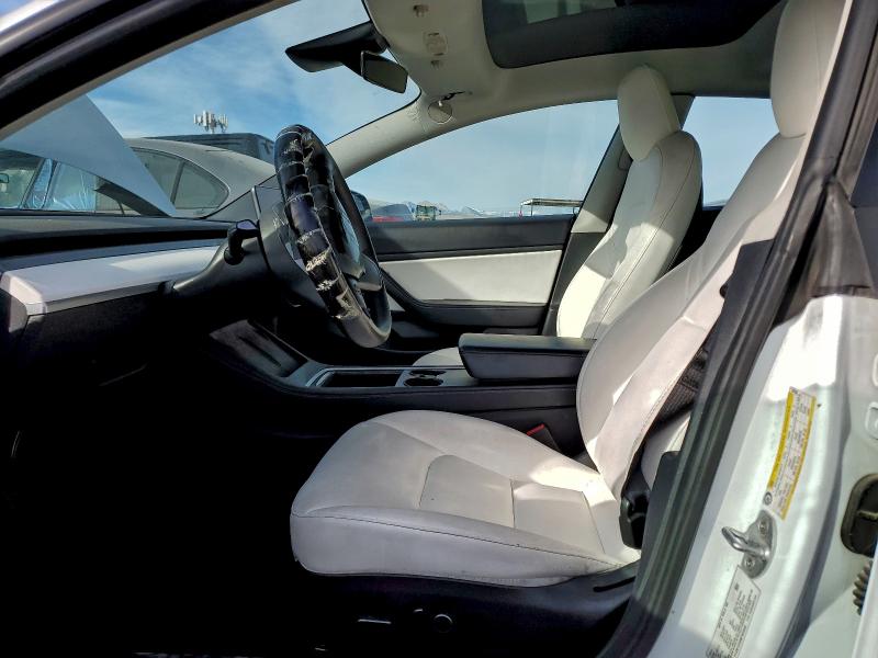 Фото 7 - TESLA MODEL 3