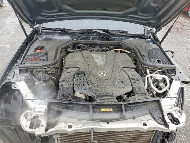 Фото 11 - MERCEDES-BENZ E-CLASS