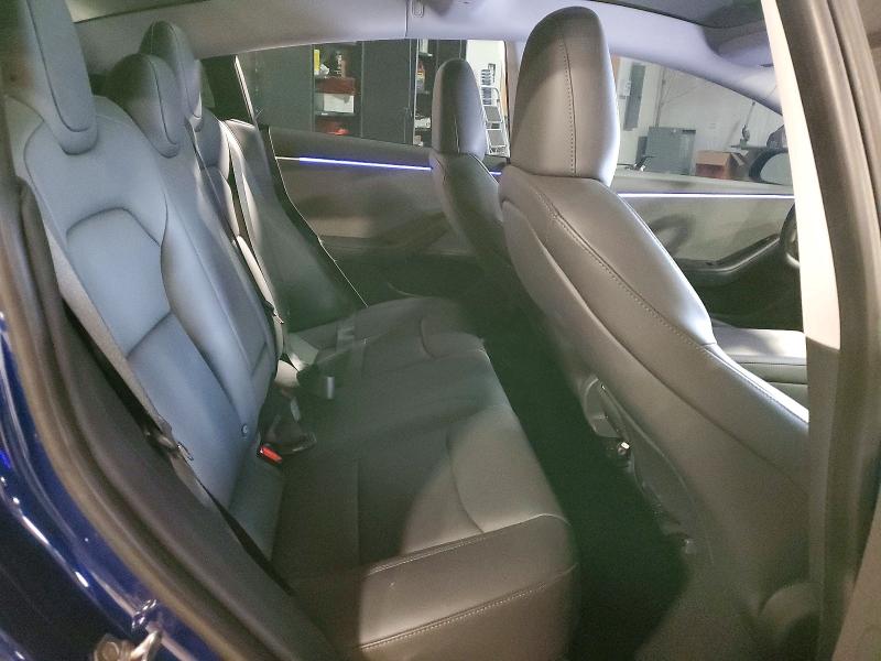 Фото 10 - TESLA MODEL 3