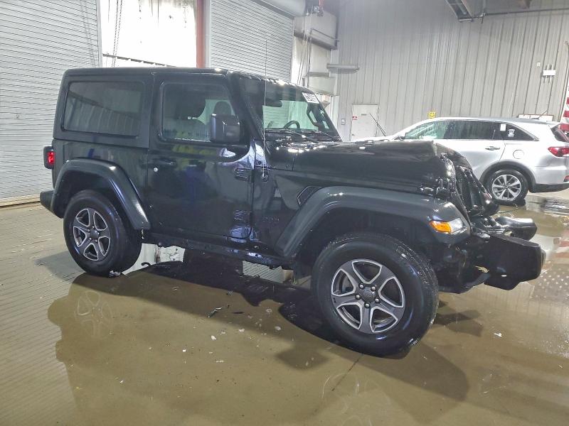 Фото 4 - JEEP WRANGLER