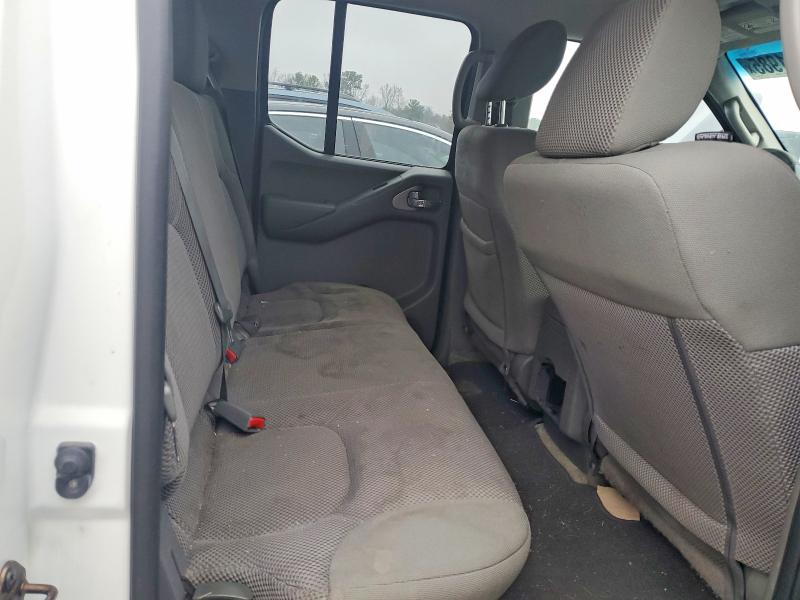 Фото 10 - NISSAN FRONTIER