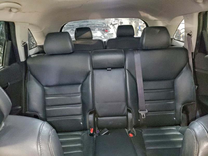 Фото 10 - KIA SORENTO