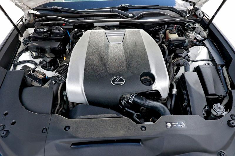 Фото 7 - LEXUS RX350