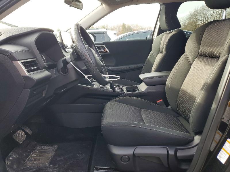 Фото 7 - MITSUBISHI OUTLANDER