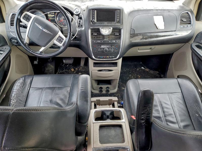 Фото 8 - CHRYSLER MINIVAN