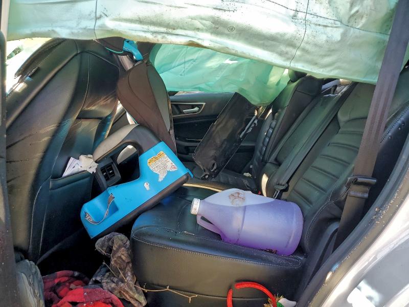 Фото 11 - FORD EDGE