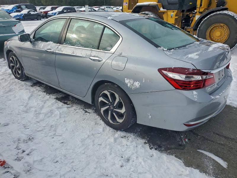 Фото 2 - HONDA ACCORD