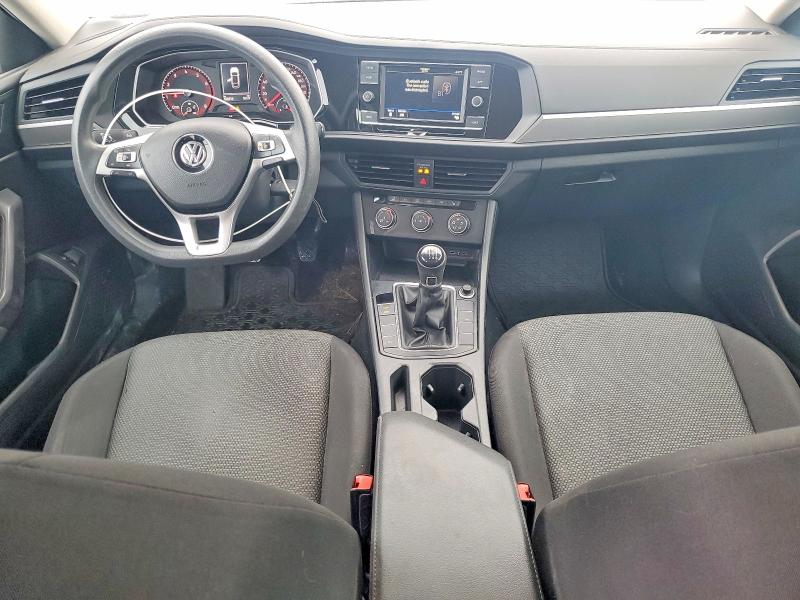 Фото 8 - VOLKSWAGEN JETTA