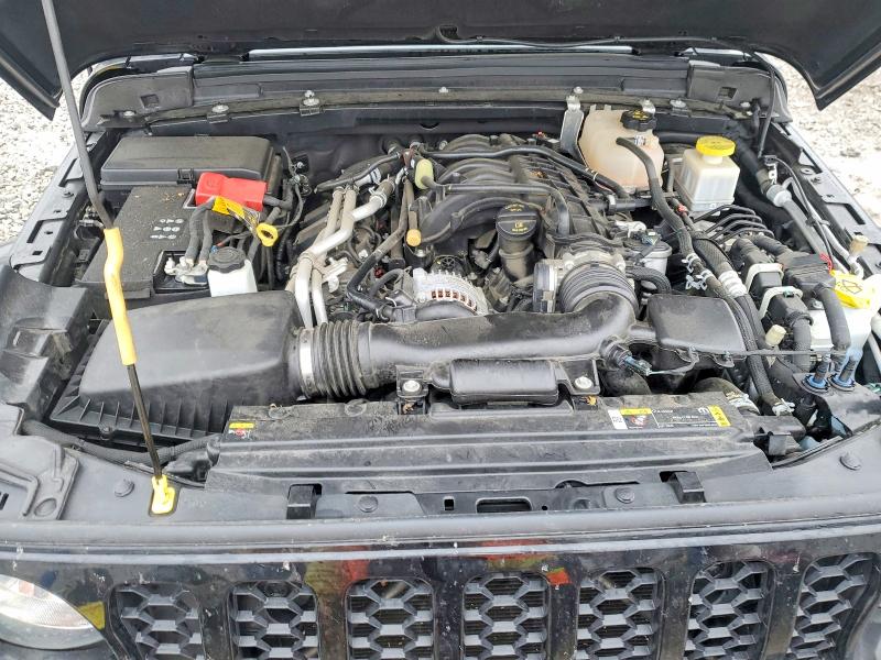 Фото 11 - JEEP GLADIATOR