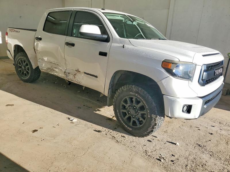 Фото 4 - TOYOTA TUNDRA
