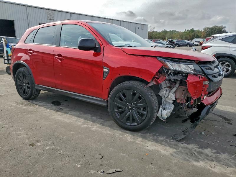 Фото 4 - MITSUBISHI OUTLANDER