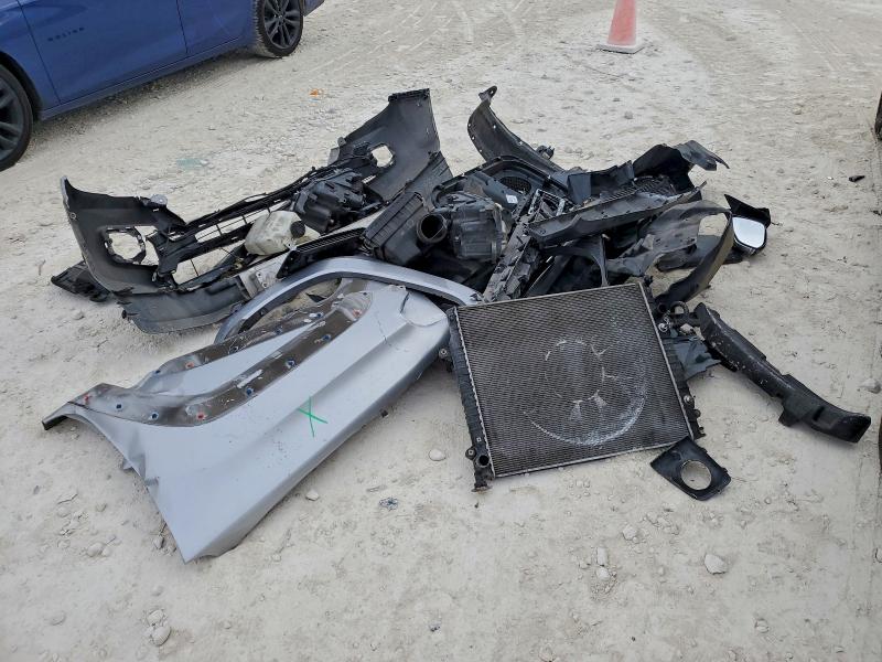 Фото 12 - TOYOTA TACOMA