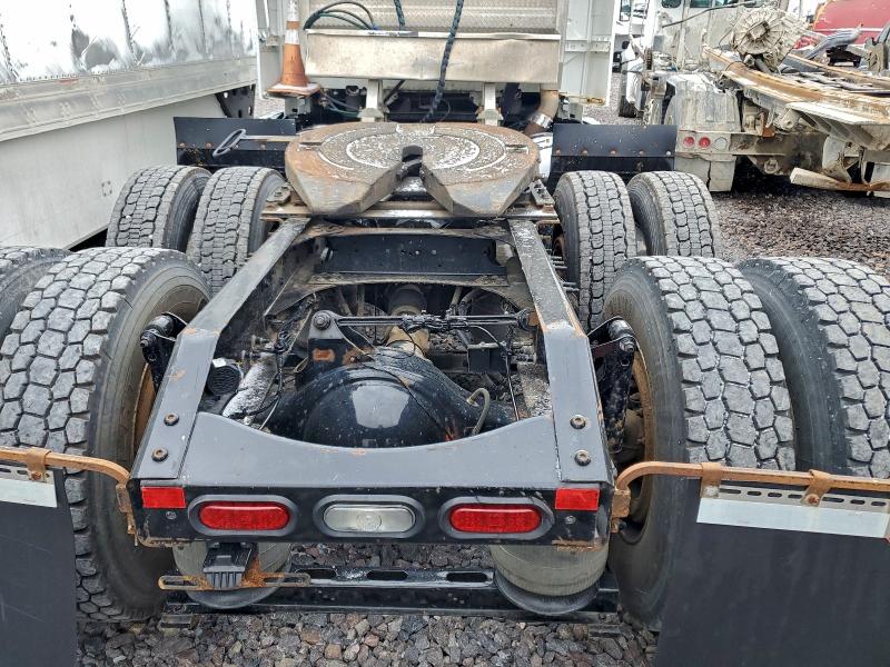 Фото 6 - VOLVO All Models