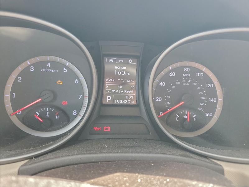 Фото 9 - HYUNDAI SANTA FE