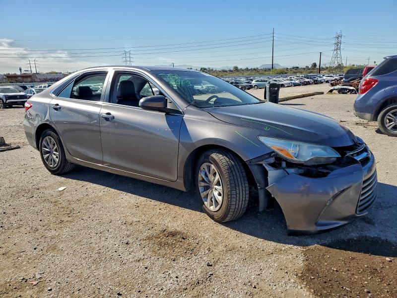 Фото 4 - TOYOTA CAMRY