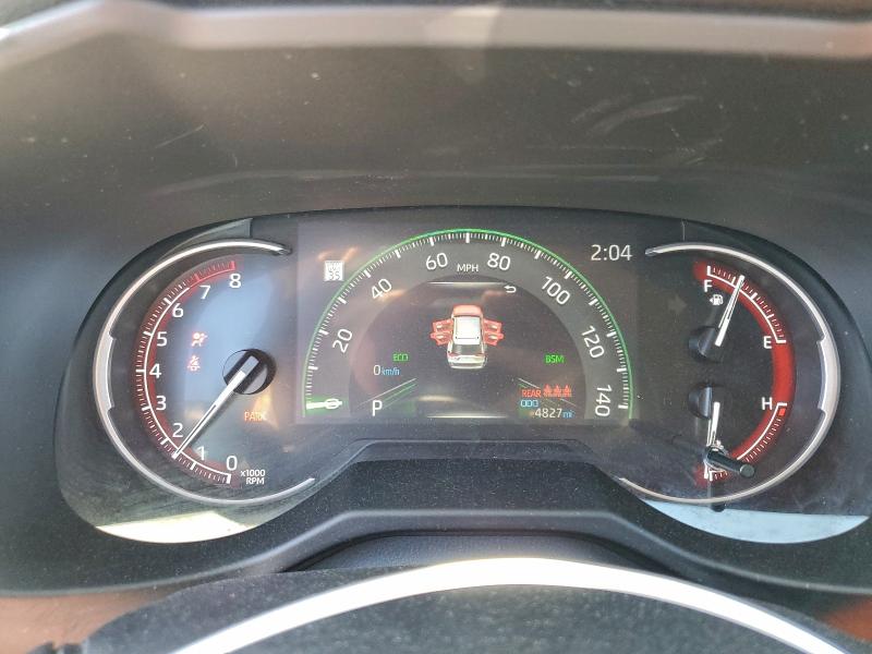 Фото 9 - TOYOTA RAV4