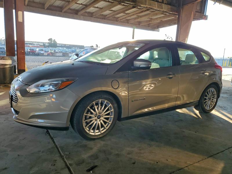 Фото 1 - FORD FOCUS