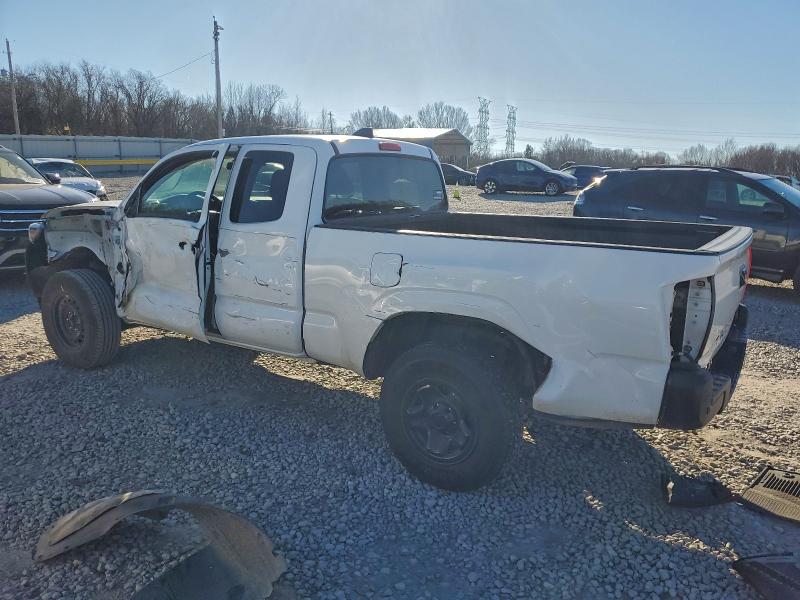 Фото 2 - TOYOTA TACOMA