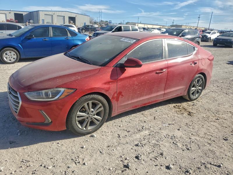 Фото 1 - HYUNDAI ELANTRA