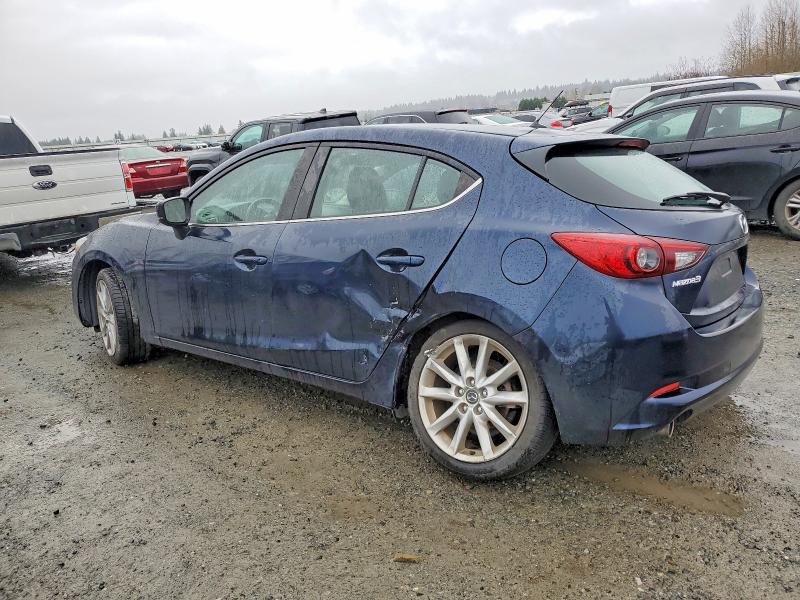 Фото 2 - MAZDA 3