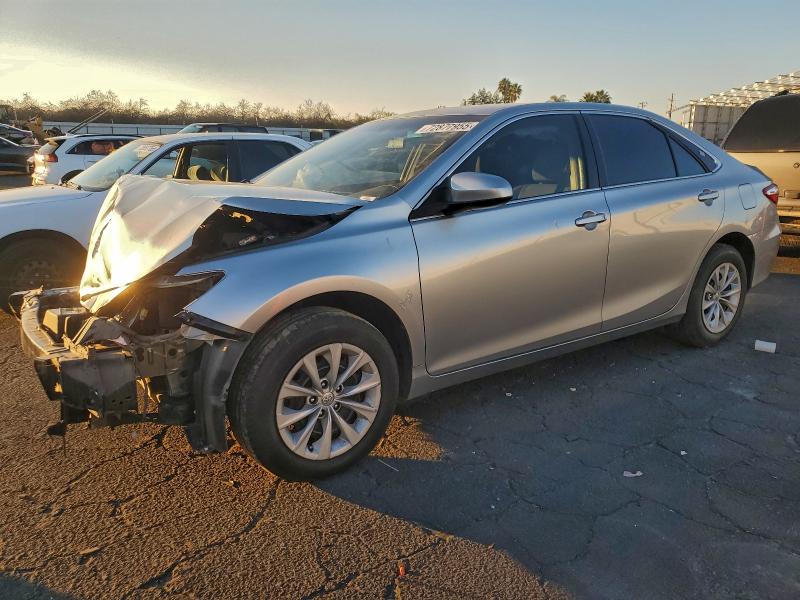 Фото 1 - TOYOTA CAMRY