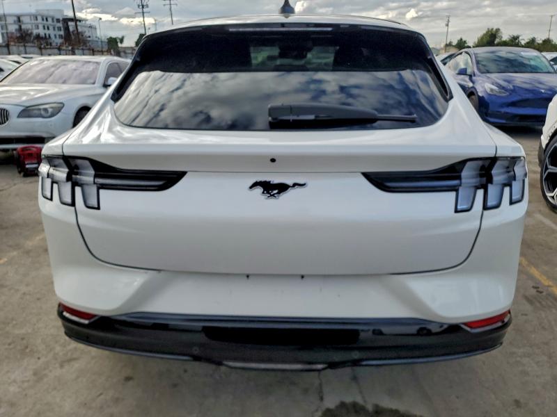 Фото 6 - FORD MUSTANG