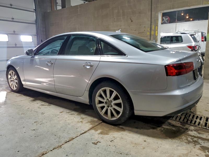 Фото 2 - AUDI A6