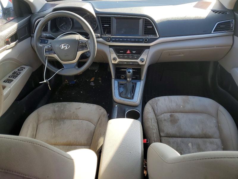 Фото 8 - HYUNDAI ELANTRA