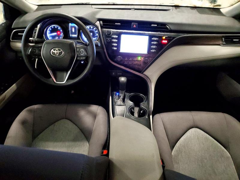 Фото 8 - TOYOTA CAMRY