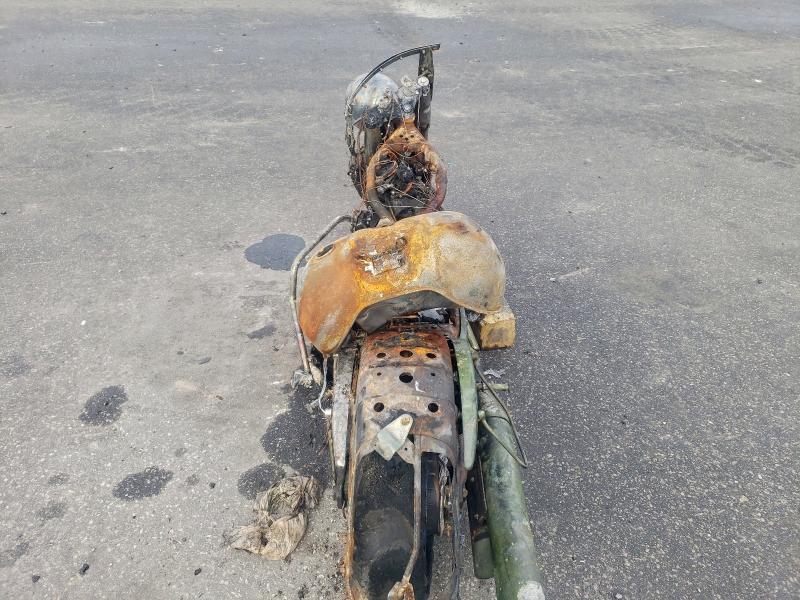 SUZUKI CYC VL/VLR 2009