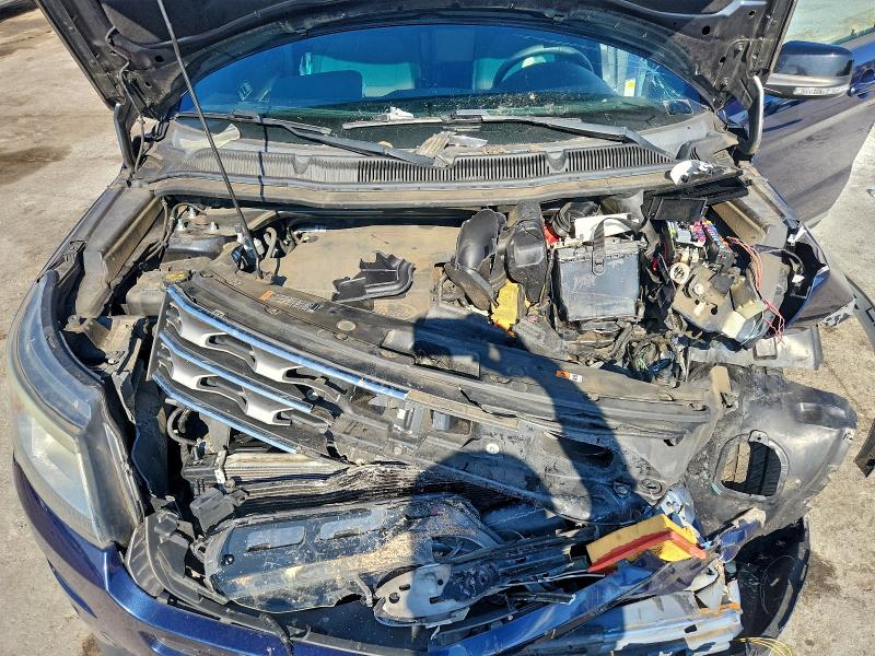 Фото 12 - FORD EXPLORER