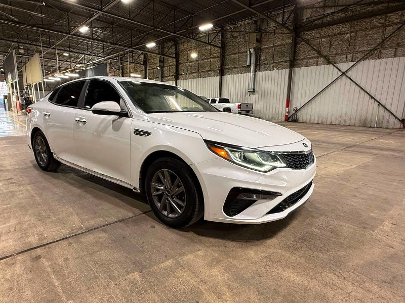 Фото 1 - KIA OPTIMA