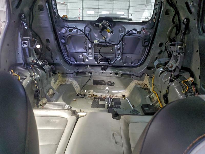 Фото 10 - CHEVROLET TRAX