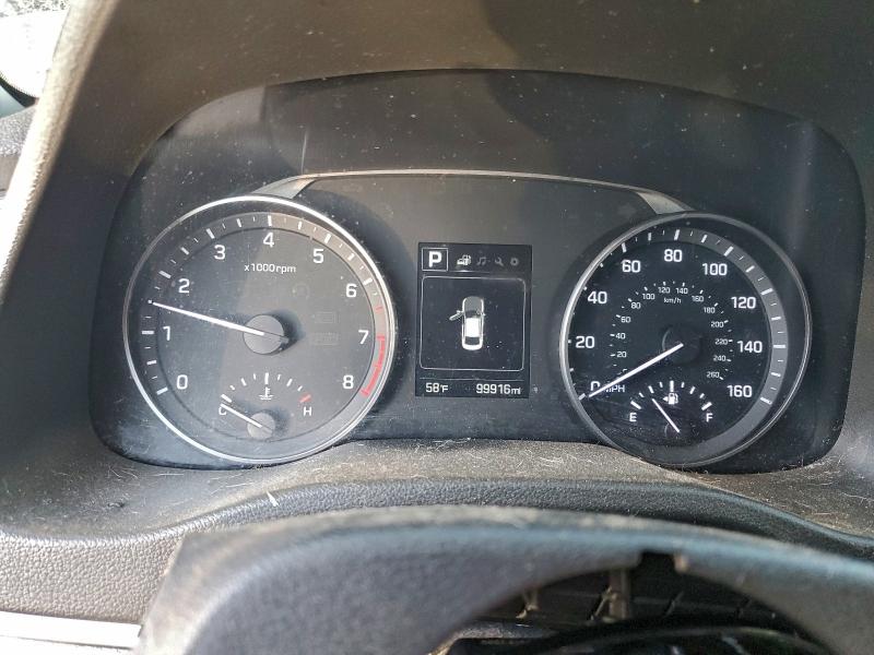 Фото 9 - HYUNDAI ELANTRA